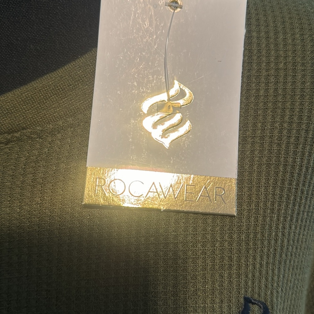 Item 30 Men’s ROCAWEAR Shirt 4XL - Picture 5 of 7